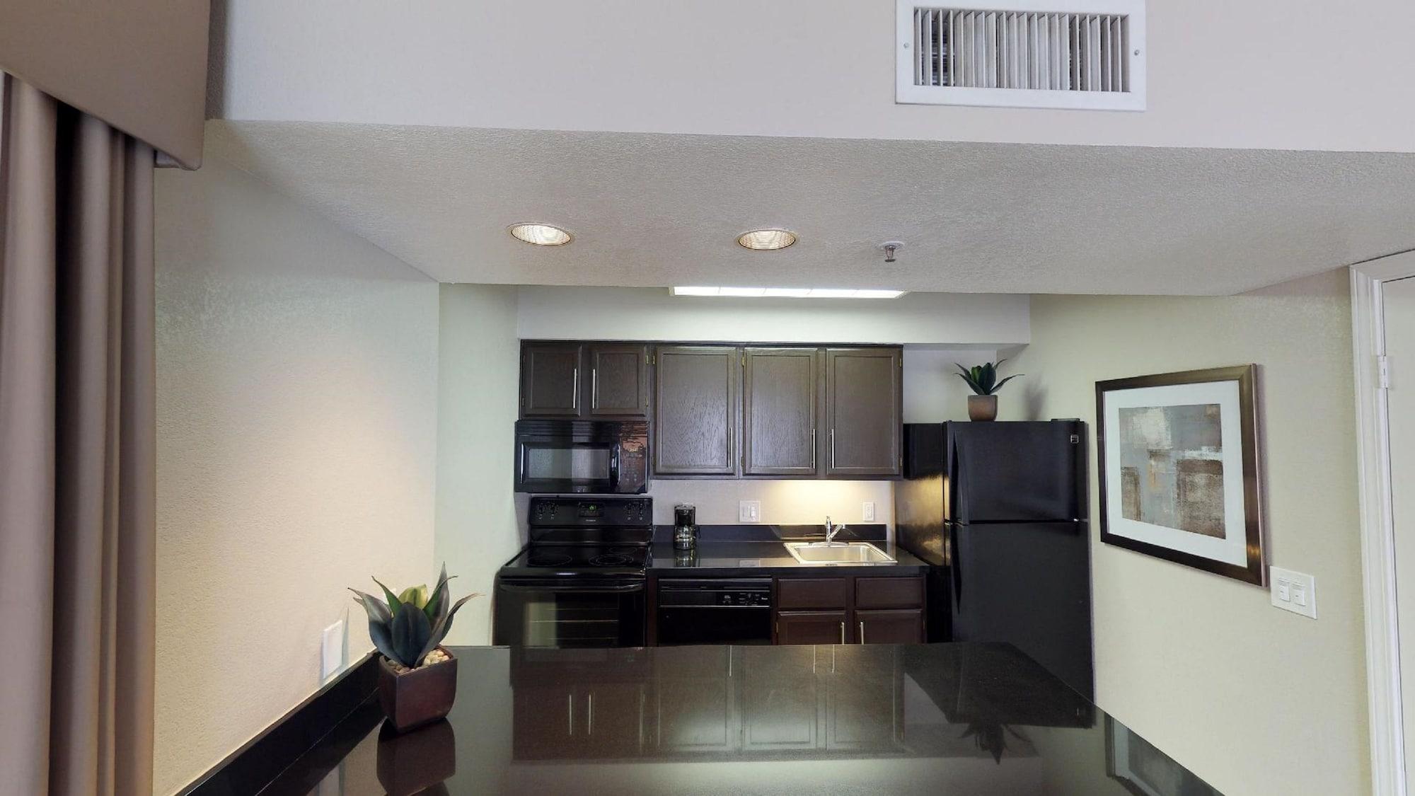 Chase Suites Brea-Fullerton - North Orange County Exterior photo